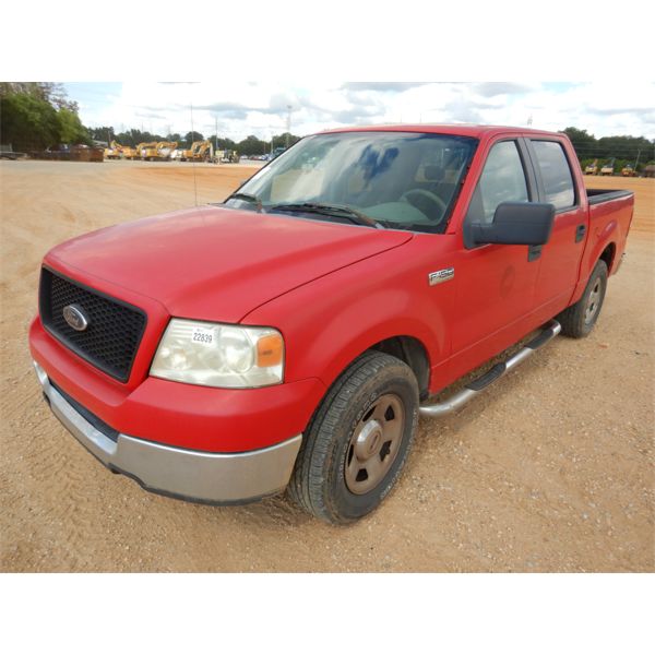 2005 FORD F150 XLT Pickup Truck