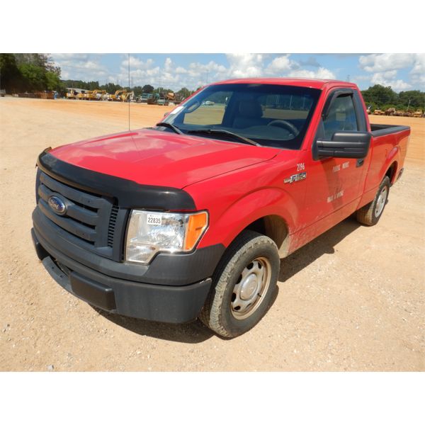 2011 FORD F150 XL Pickup Truck