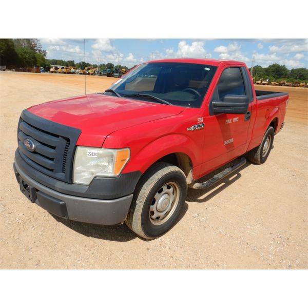 2011 FORD F150 XL Pickup Truck