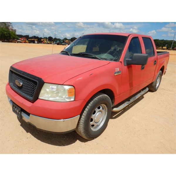 2005 FORD F150 XLT Pickup Truck