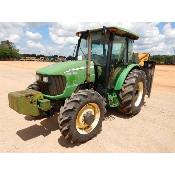 2005 JOHN DEERE 5525 Farm Tractor