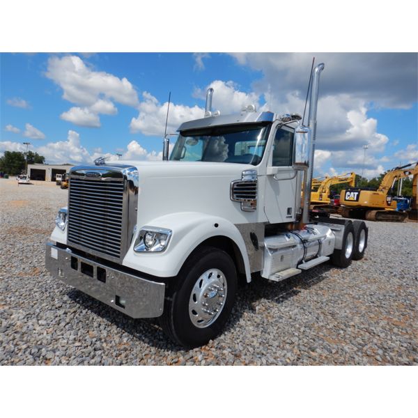 2014 FREIGHTLINER CORONADO Day Cab Truck