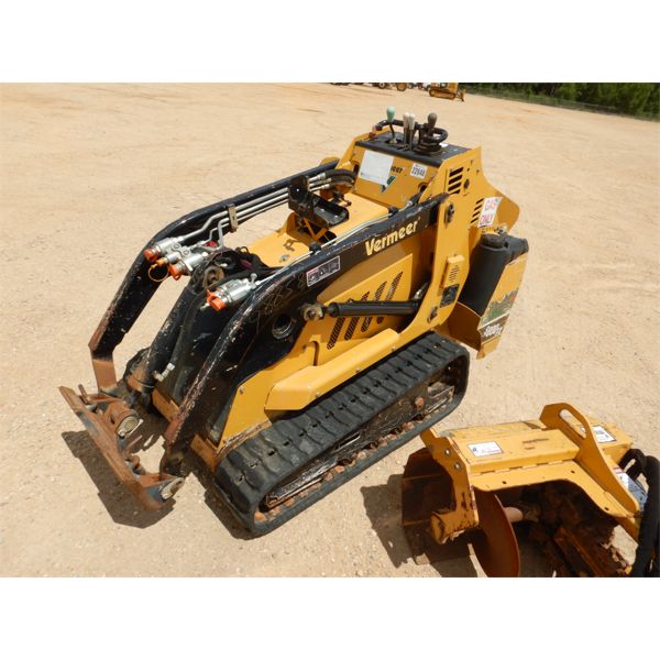 2016 VERMEER S800TX WALK-BEHIND Skid Steer Loader - Crawler
