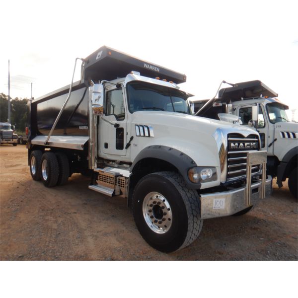 2022 MACK GR64F Dump Truck