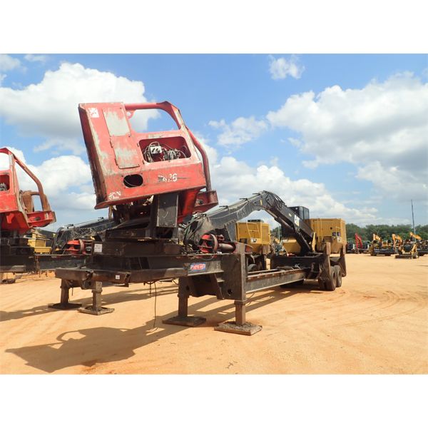2015 CAT 559C Log Loader
