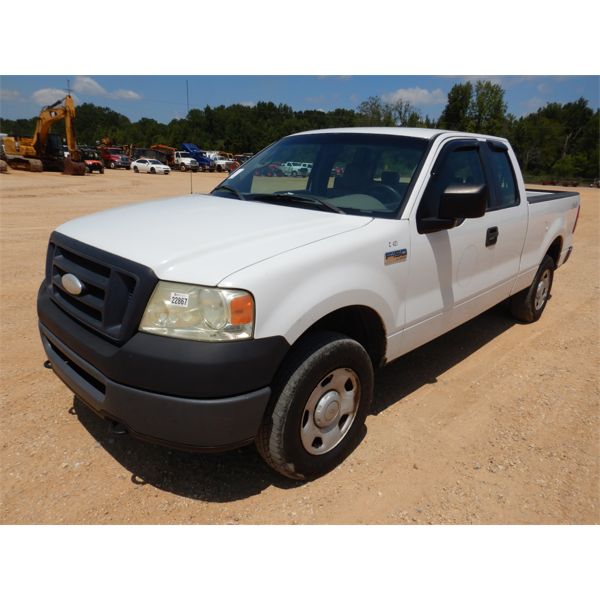 2007 FORD F150 XL Pickup Truck