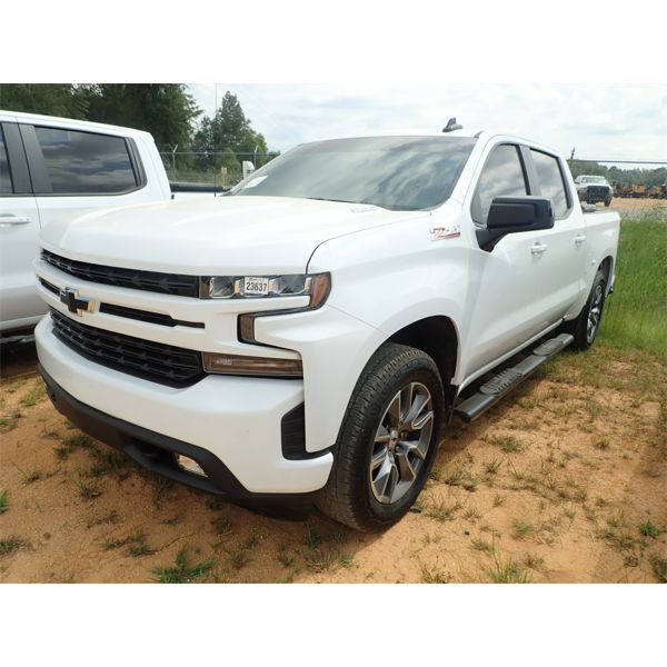 2021 CHEVROLET 1500 SILVERADO RST z71 Pickup Truck