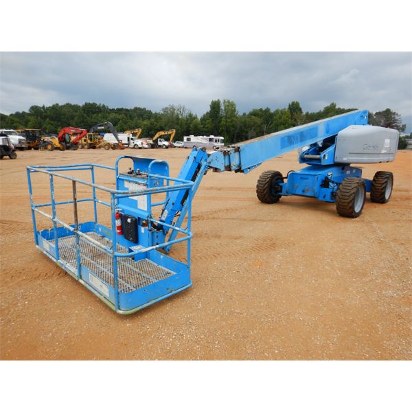 2004 GENIE S-65 Manlift