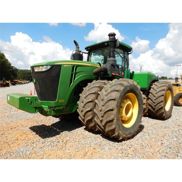 2016 JOHN DEERE 9570R Scraper Tractor