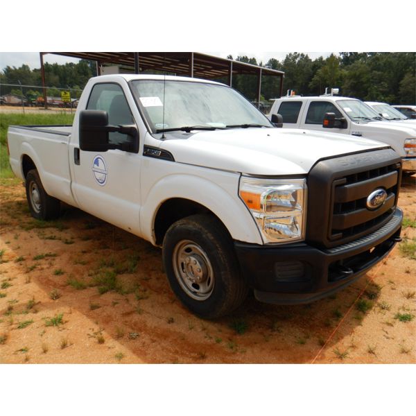 2012 FORD F250 XL Pickup Truck