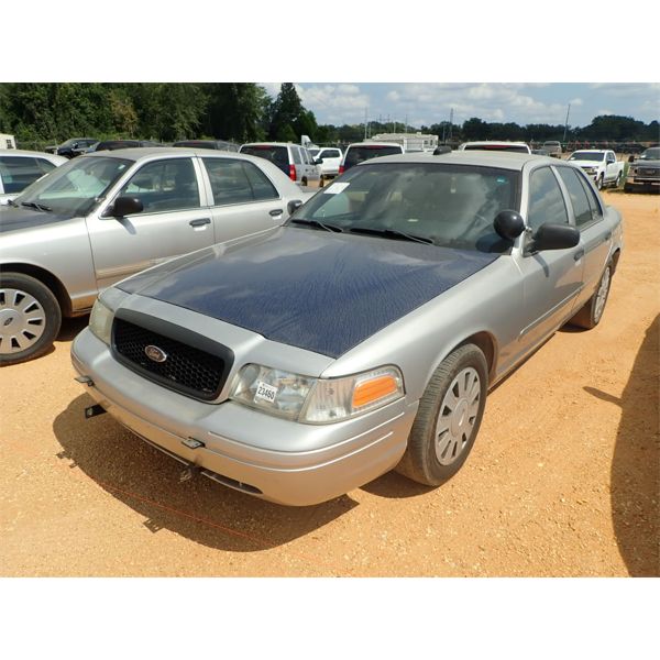 2009 FORD CROWN VICTORIA Automobile