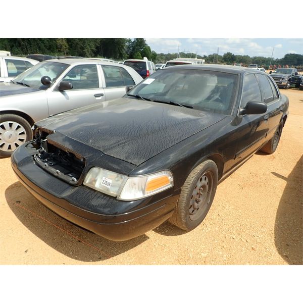 2009 FORD CROWN VICTORIA Automobile