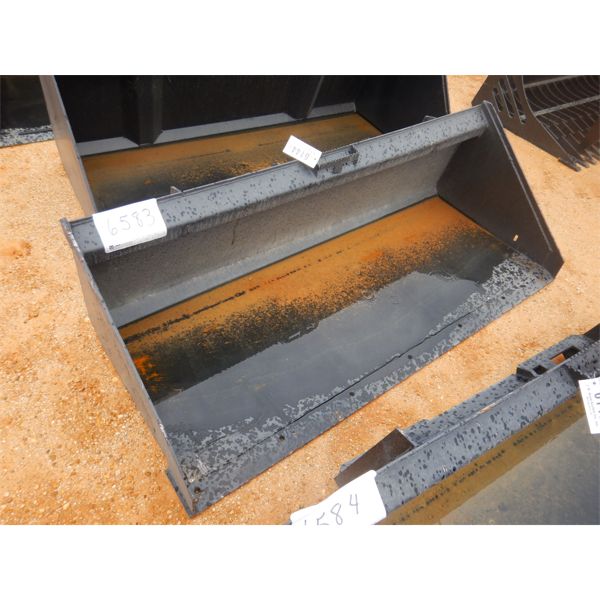 MS ATTACHMENTS 72" LOW PRO BUCKET