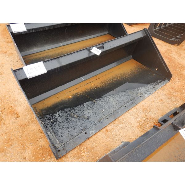 MS ATTACHMENTS 72" LOW PRO BUCKET