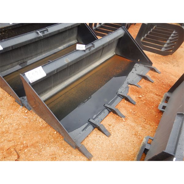 MS ATTACHMENTS 74" LOW PRO BUCKET W/TEETH