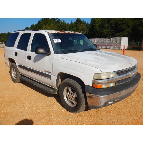 2003 CHEVROLET TAHOE SUV