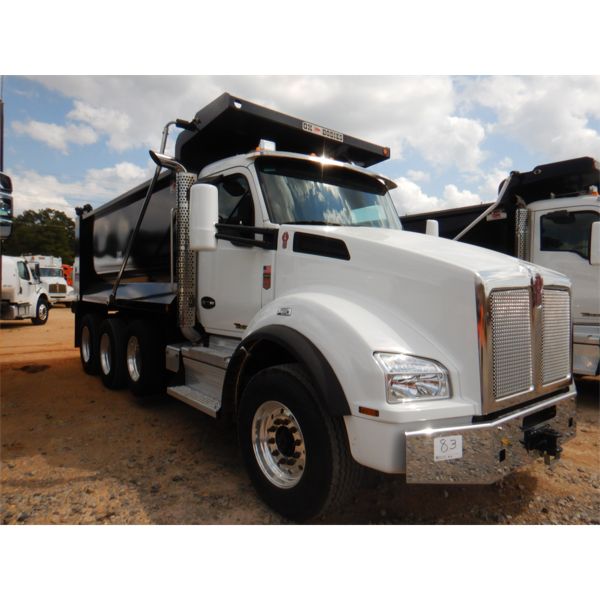 2022 KENWORTH T880 Dump Truck