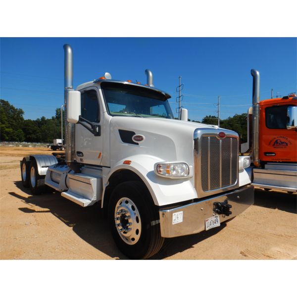 2019 PETERBILT 567 Day Cab Truck