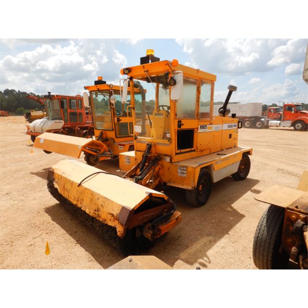 2005 ROSCO 4830 SWEEP PRO Broom
