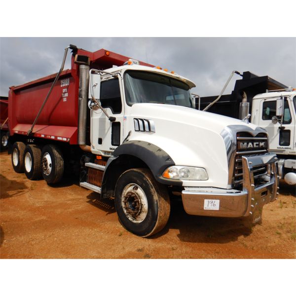 2009 MACK GU813 Dump Truck