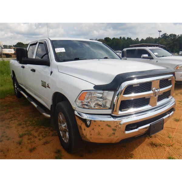 2018 RAM 2500 HEAVY DUTY Pickup Truck