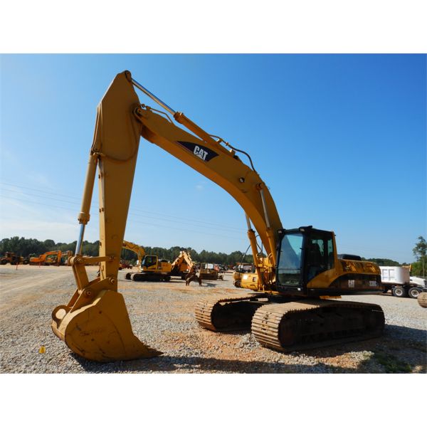 2005 CAT 330CL Excavator