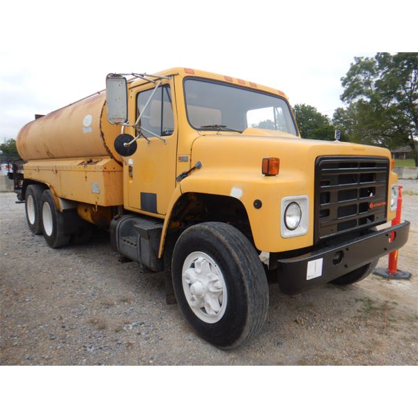 1988 INTERNATIONAL S1900 Asphalt Distributor Truck