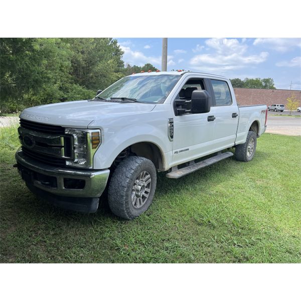 2019 FORD F250 STX Fx4 Pickup Truck
