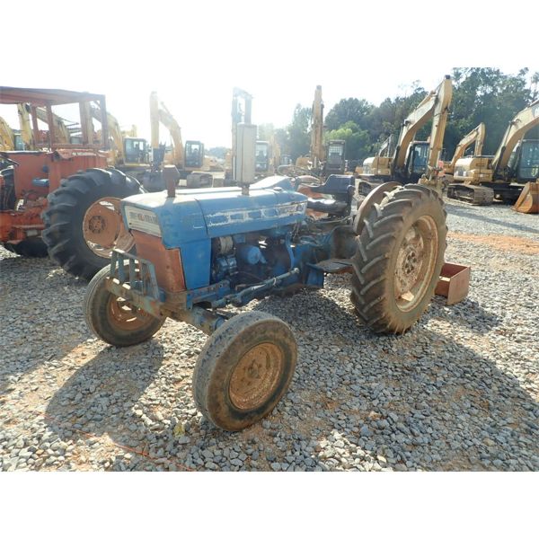FORD 4000 Farm Tractor