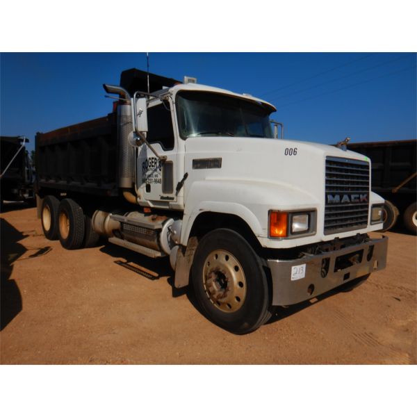 2006 MACK CHN613 Dump Truck