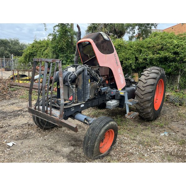KUBOTA M108S Farm Tractor