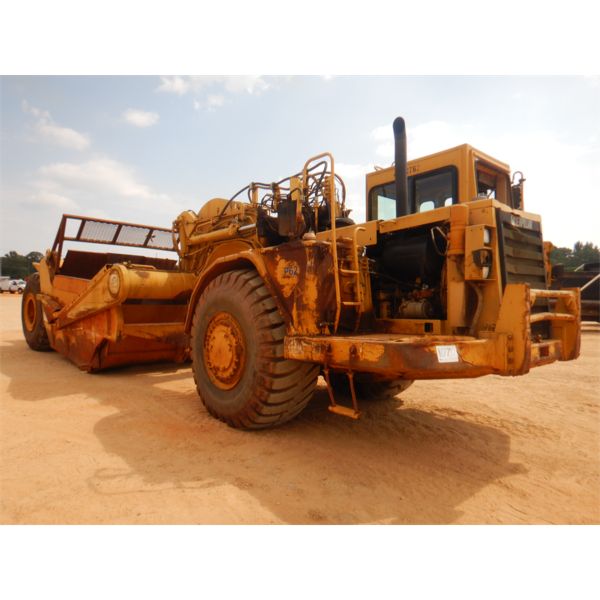 1998 CAT 621F Motor Scraper