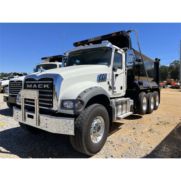 2021 MACK GR64F Dump Truck