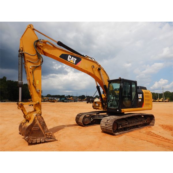 2017 CAT 320FL Excavator