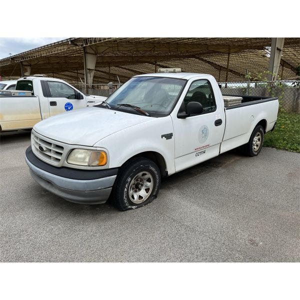 1999 FORD F250 Pickup Truck