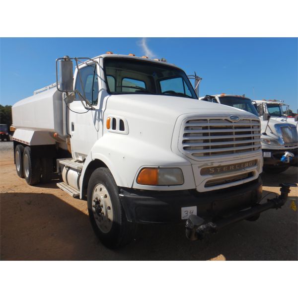 1999 STERLING  Water Truck