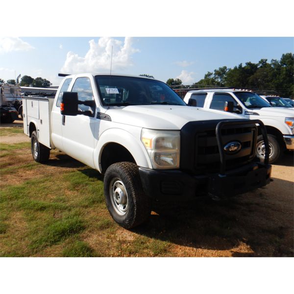 2012 FORD F350 XL Service / Mechanic Truck