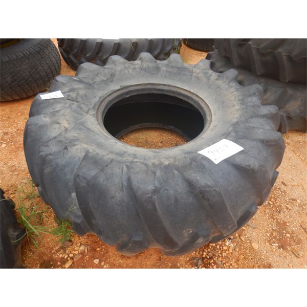 23R26 TIRE (C7)
