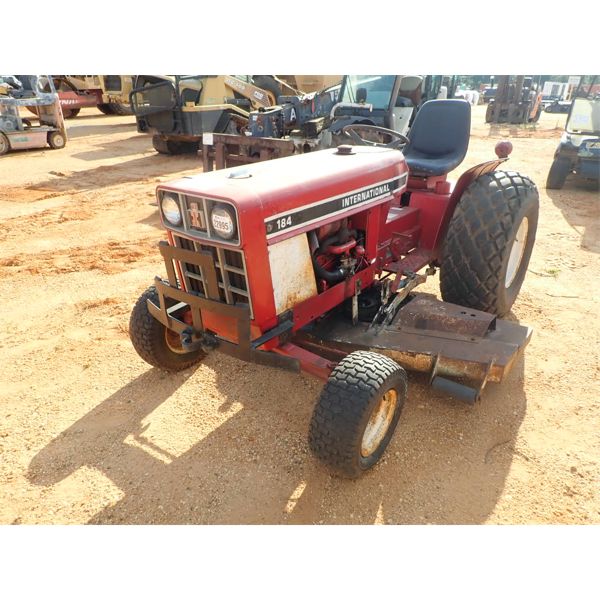 INTERNATIONAL 184 Lawn Mower