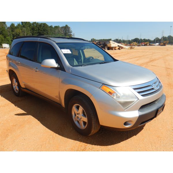 2007 SUZUKI XL7 AWD SUV