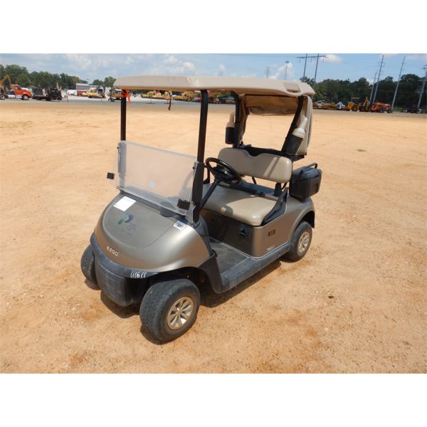 2018 EZ-GO RXV Golf Cart