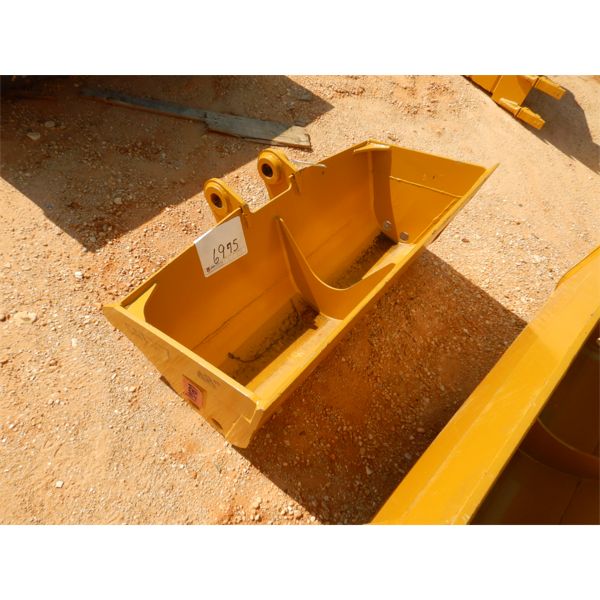 TERAN 48" CLEANOUT BUCKET