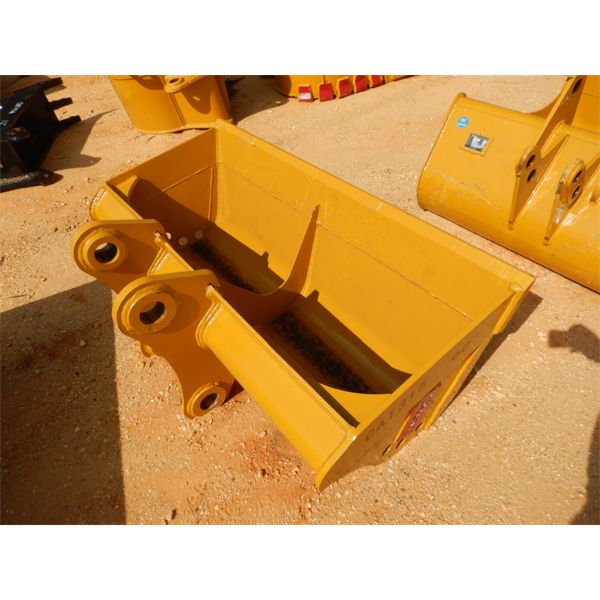 TERAN 60" CLEANOUT BUCKET