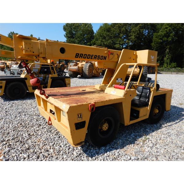 1992 BRODERSON IC-80-1D Yard / Carry Deck Crane
