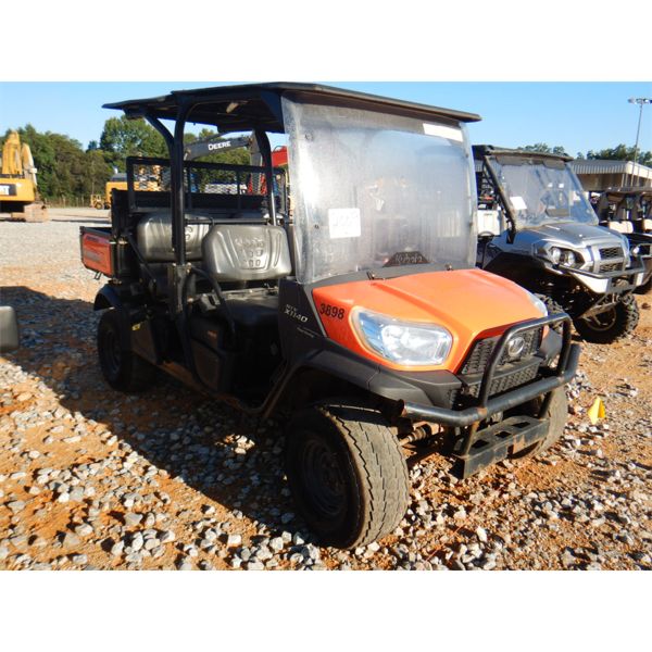 2018 KUBOTA RTVX1140