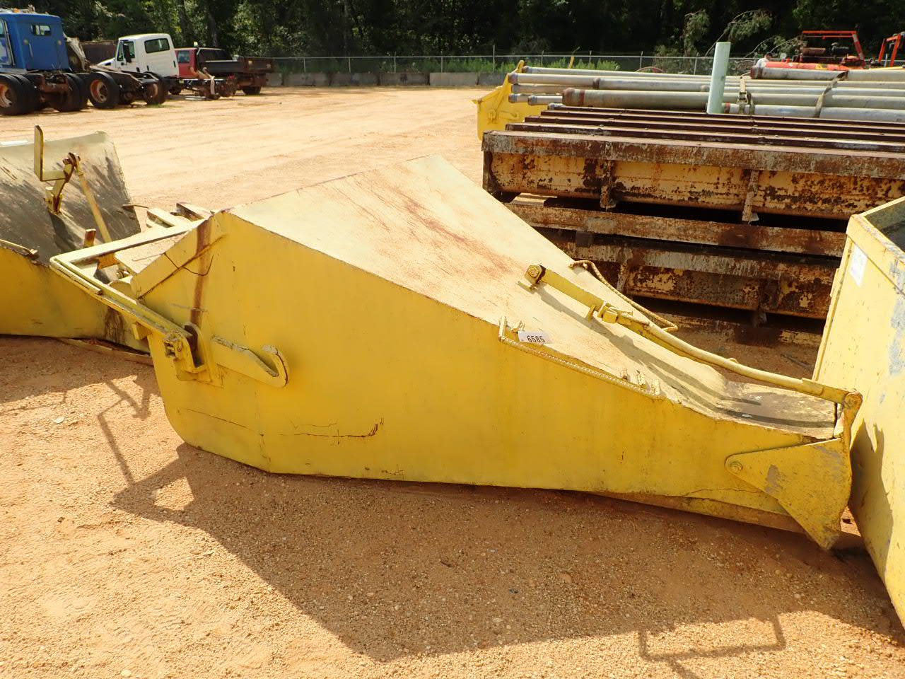 CONCRETE BUCKET (B2) J.M. Wood Auction Company, Inc.