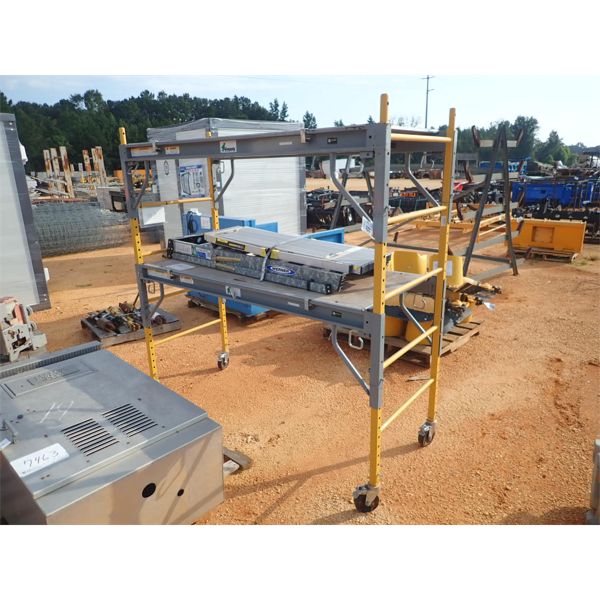 ROLLING SCAFFOLDS W/ 5' LADDER & 12" X 47" PLATFORM (B9)