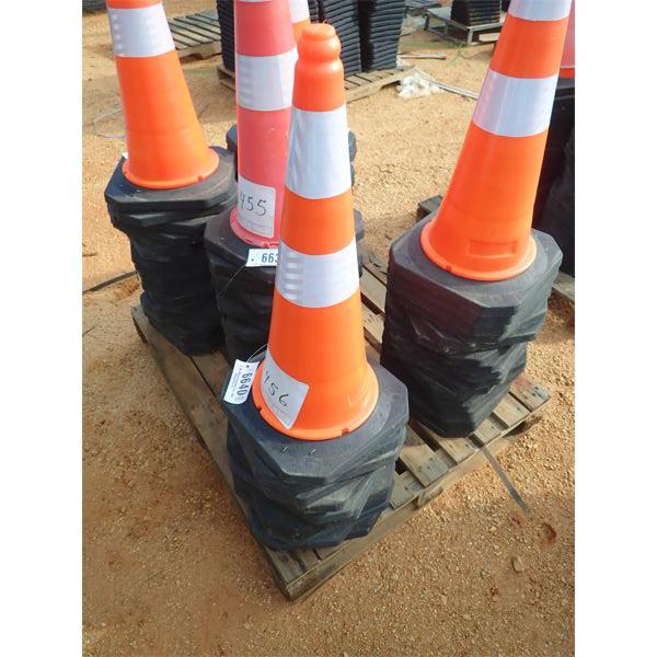 (13) SAFETY CONES (B-9)