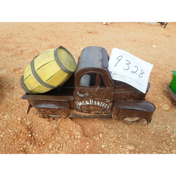 JACK DANIEL METAL TRUCK (C-6)