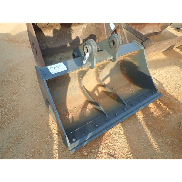 60" TAB BUCKET W/B.O.C.E., fits Volvo 140 (B-6)